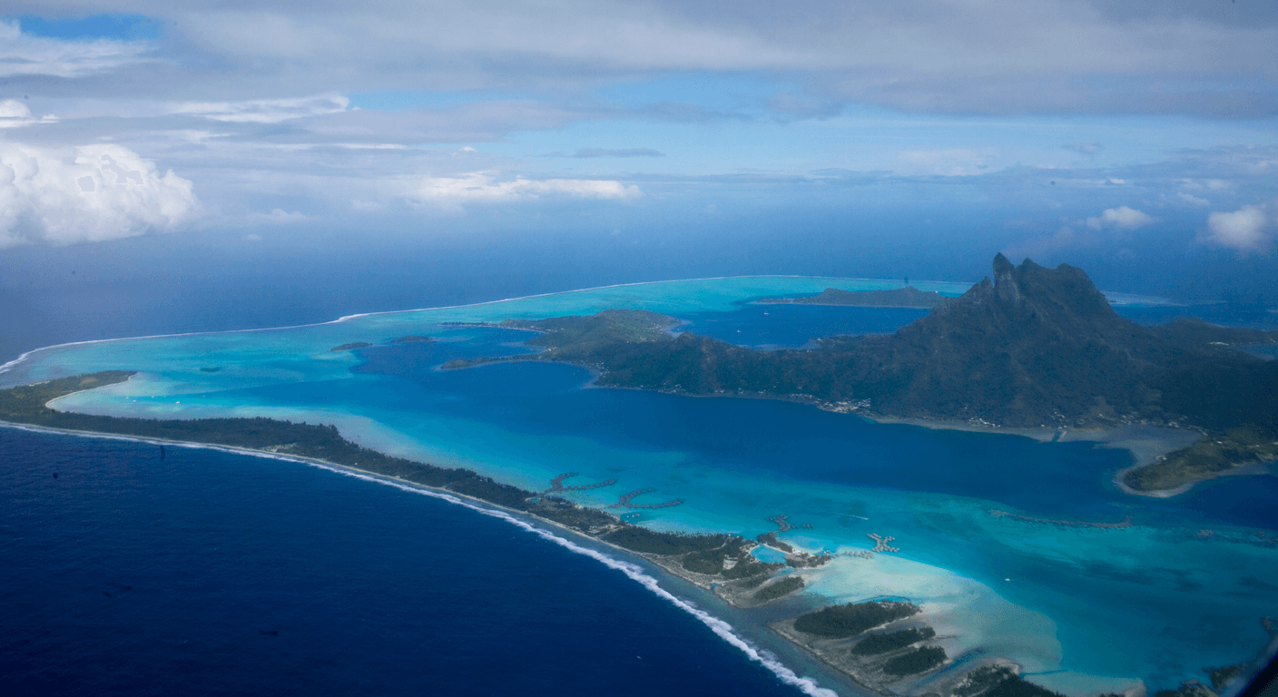 Crewed Yacht Charters: A Gentler Sail in the South Pacific