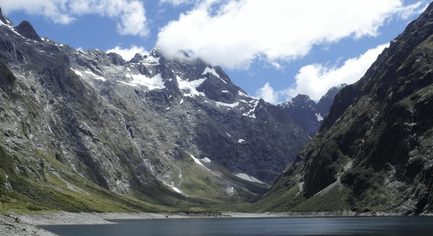 A Day Cruising Fiordland: What Milford and Doubtful Sound Look Like from the Ship