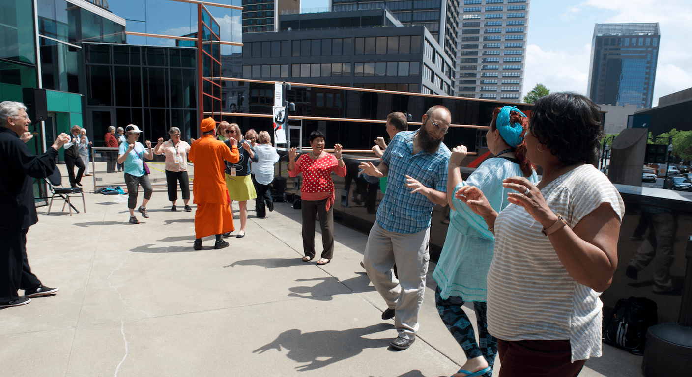 Free Tai Chi and Yoga in the Park: How to Find a Community Class