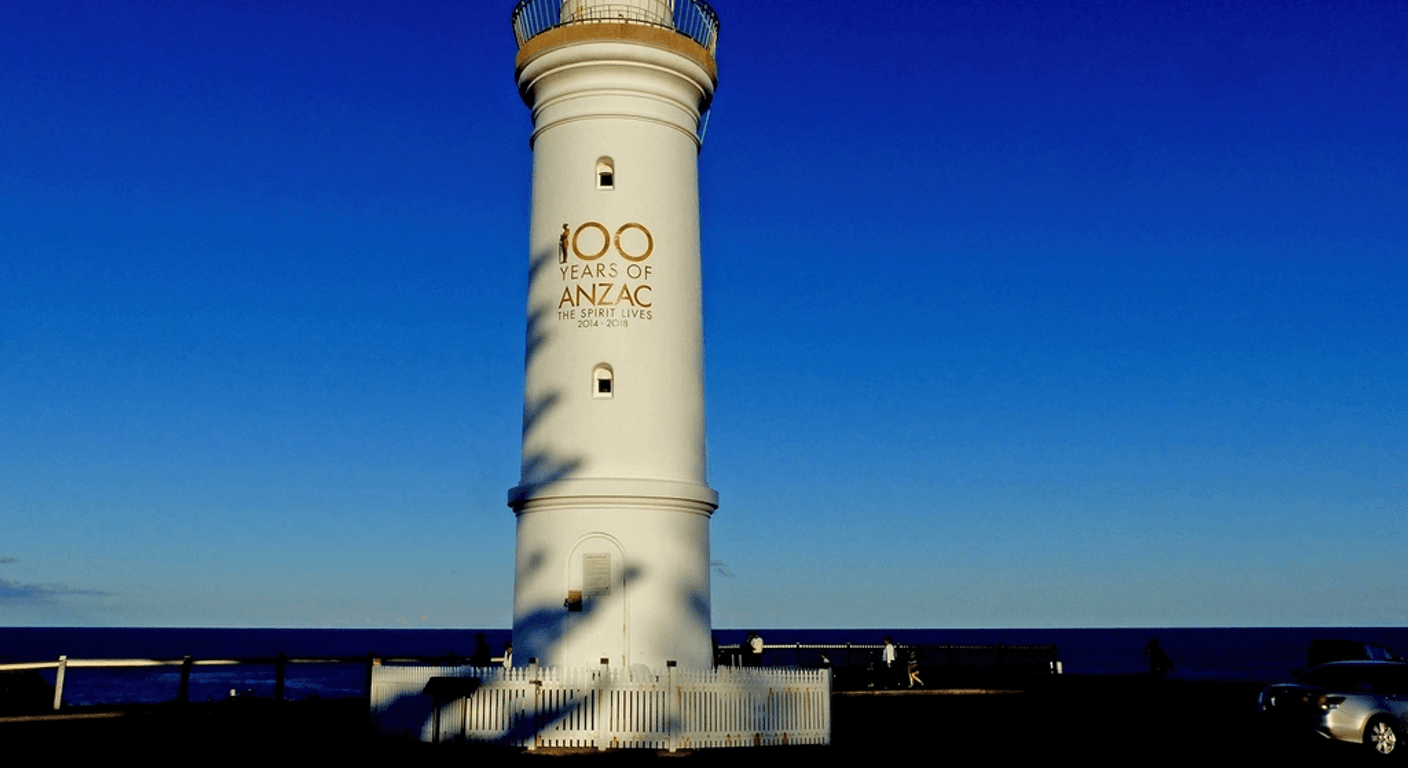 Kiama by Train: The Blowhole, the Lighthouse and a Harbourfront Lunch