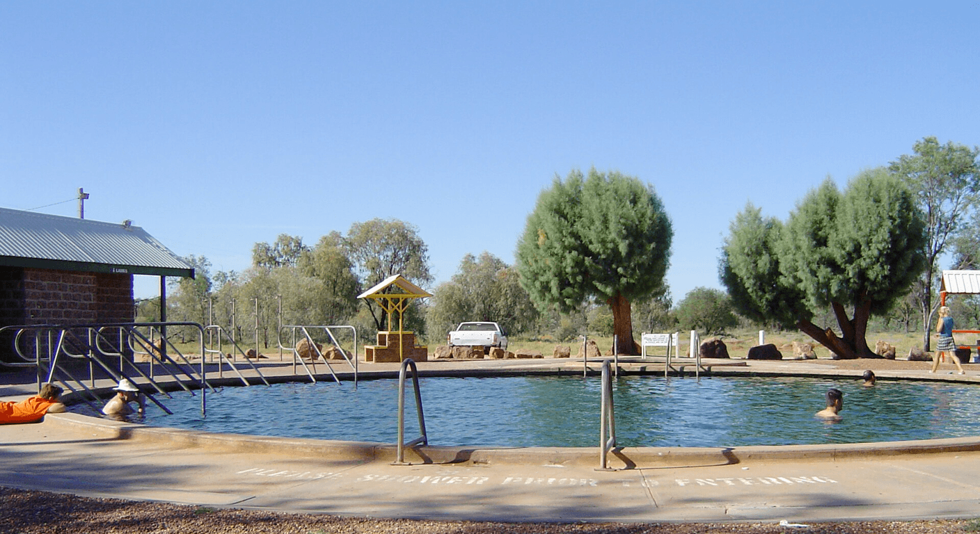 Lightning Ridge's Bore Baths: A Free Soak in Artesian Water