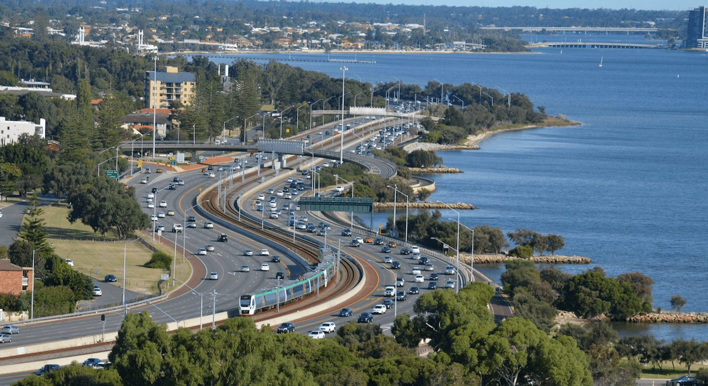 Mandurah: Canals, Dolphins and an Easy Foreshore for Over-50s