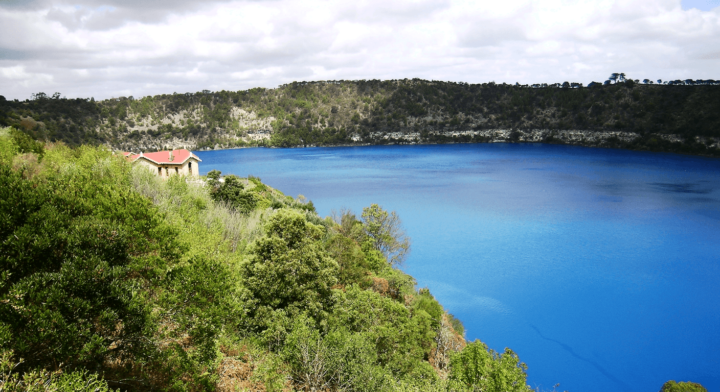 Mount Gambier: Blue Lake, Sinkhole Gardens and Volcanic Wonder for Over-50s