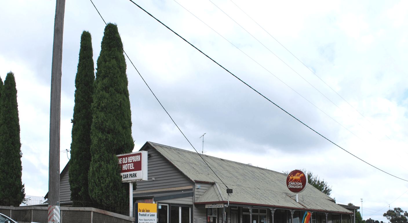 The Victorian Hot Springs Trail: Peninsula, Alba, Metung and Hepburn
