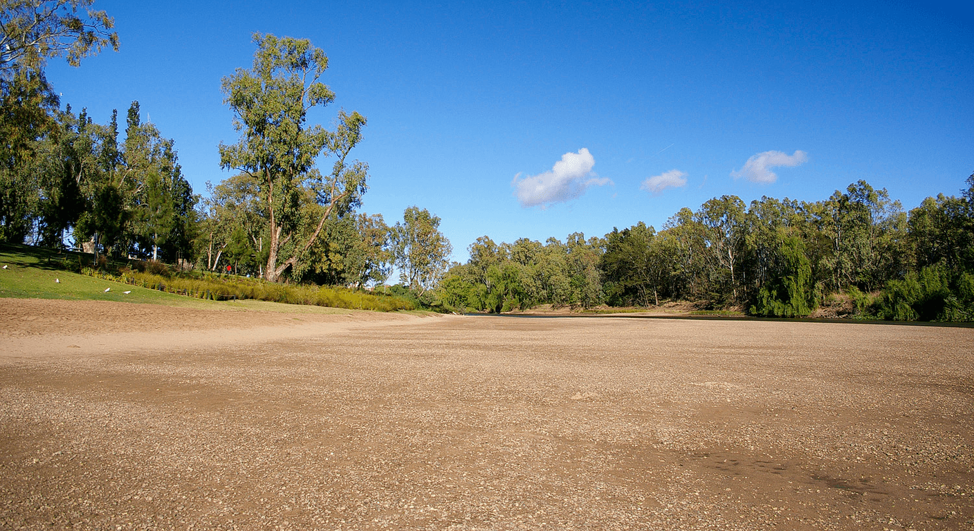 Wagga Wagga: Art Glass, River Beaches and the Riverina's Capital