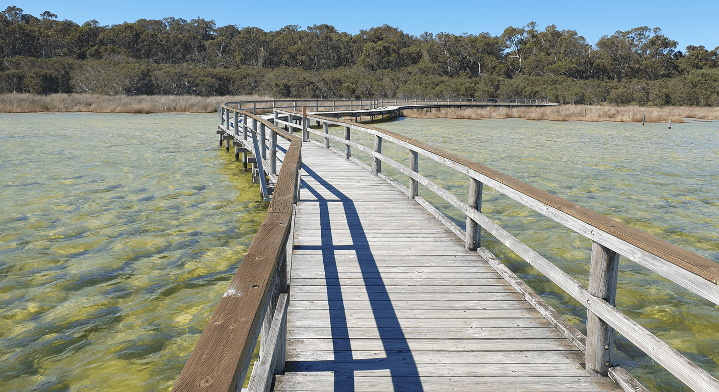 Yalgorup National Park: Living Thrombolites at Lake Clifton for Over-50s